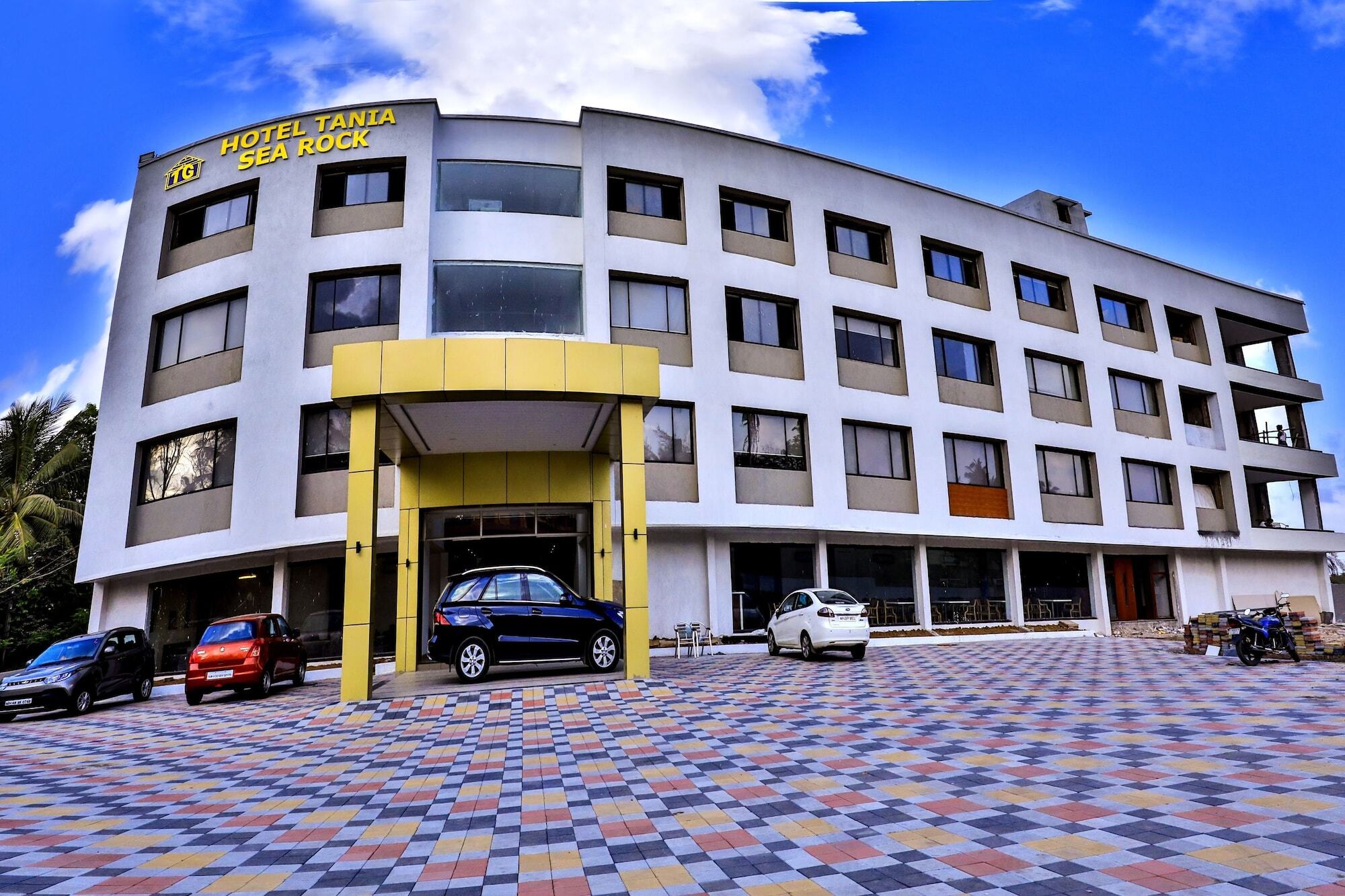 Hotel Tania Searock Daman Exterior foto
